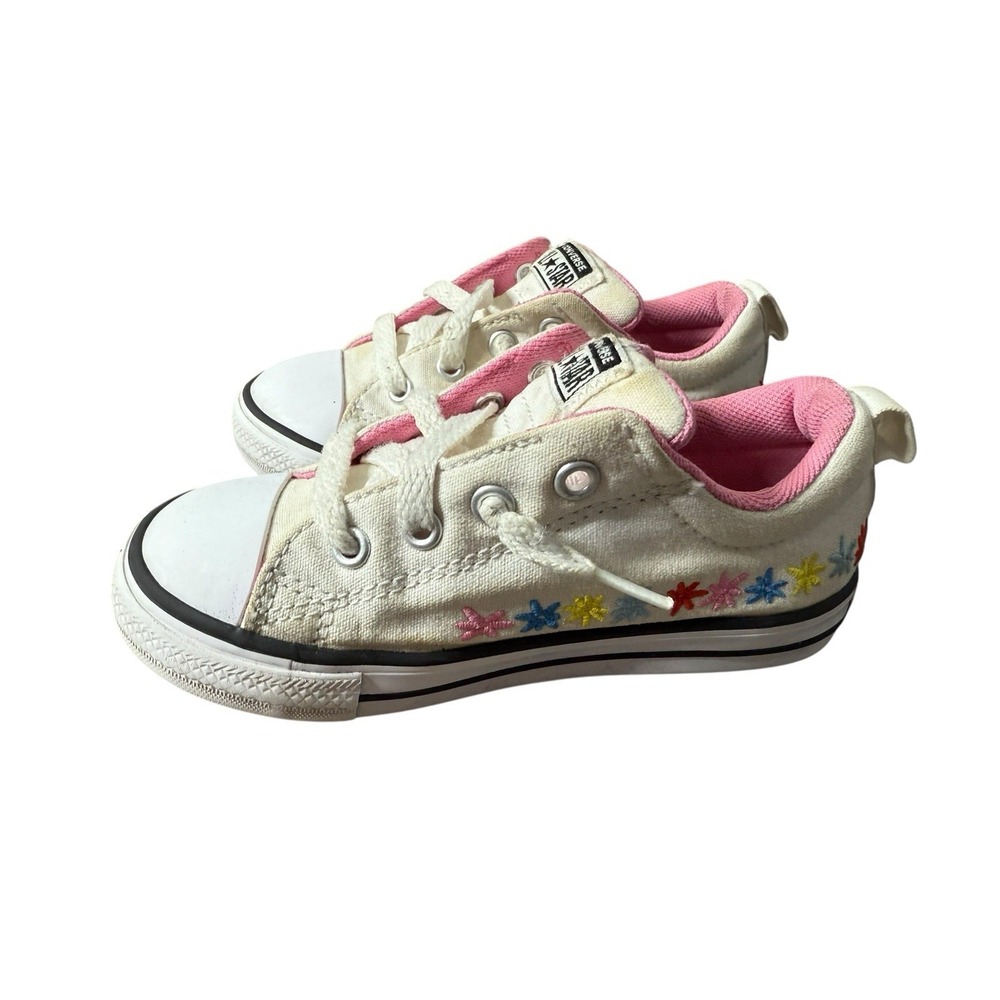 White Converse. Pink Lining. Embroidered Flowers. Girl's‎ 9